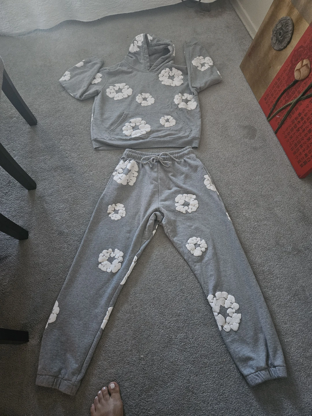 Grey Hoodie and Sweatpants Set with Cloud Pattern