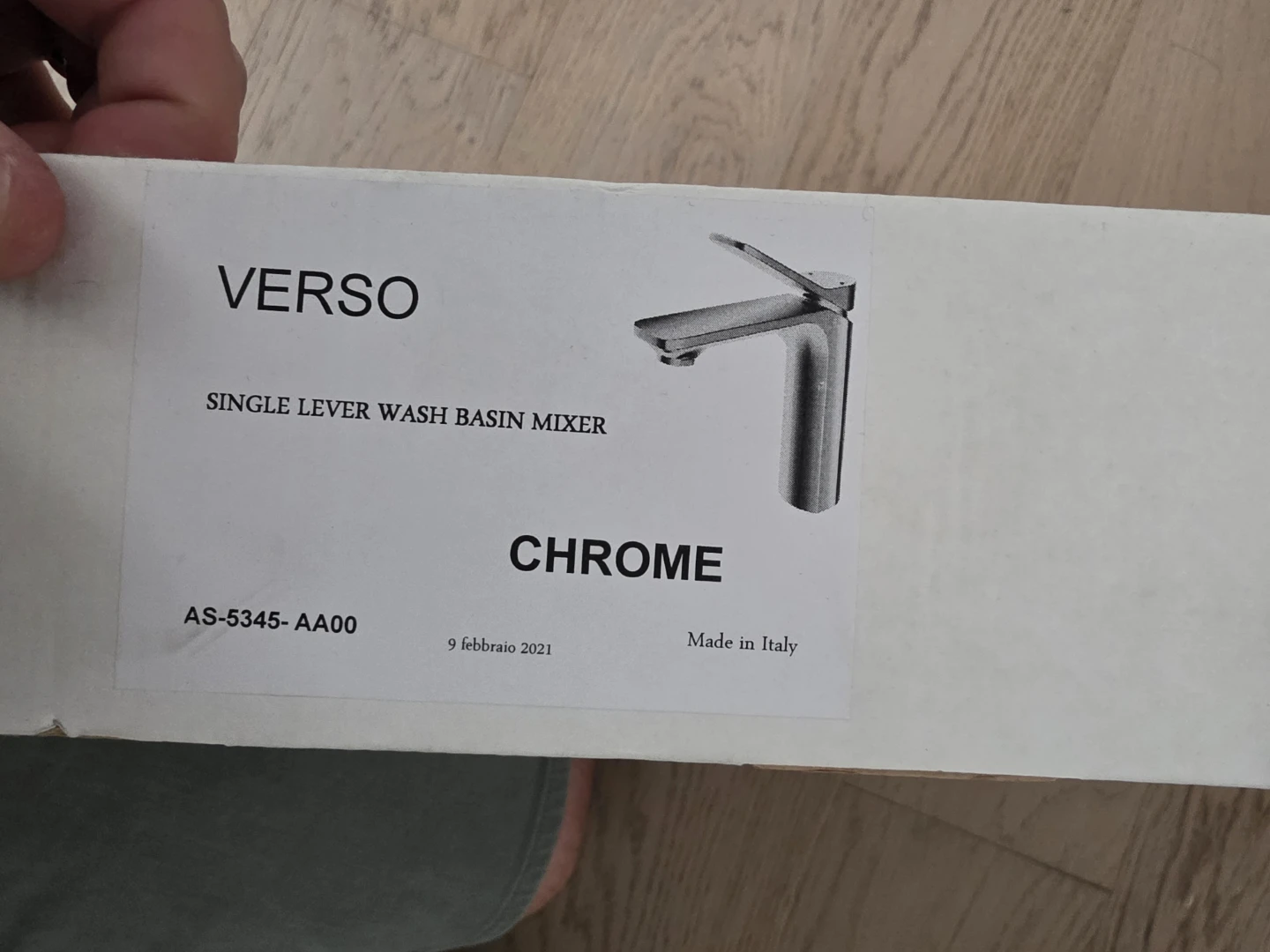 Aquadesign Verso Single Lever Basin Mixer Faucet - Chrome