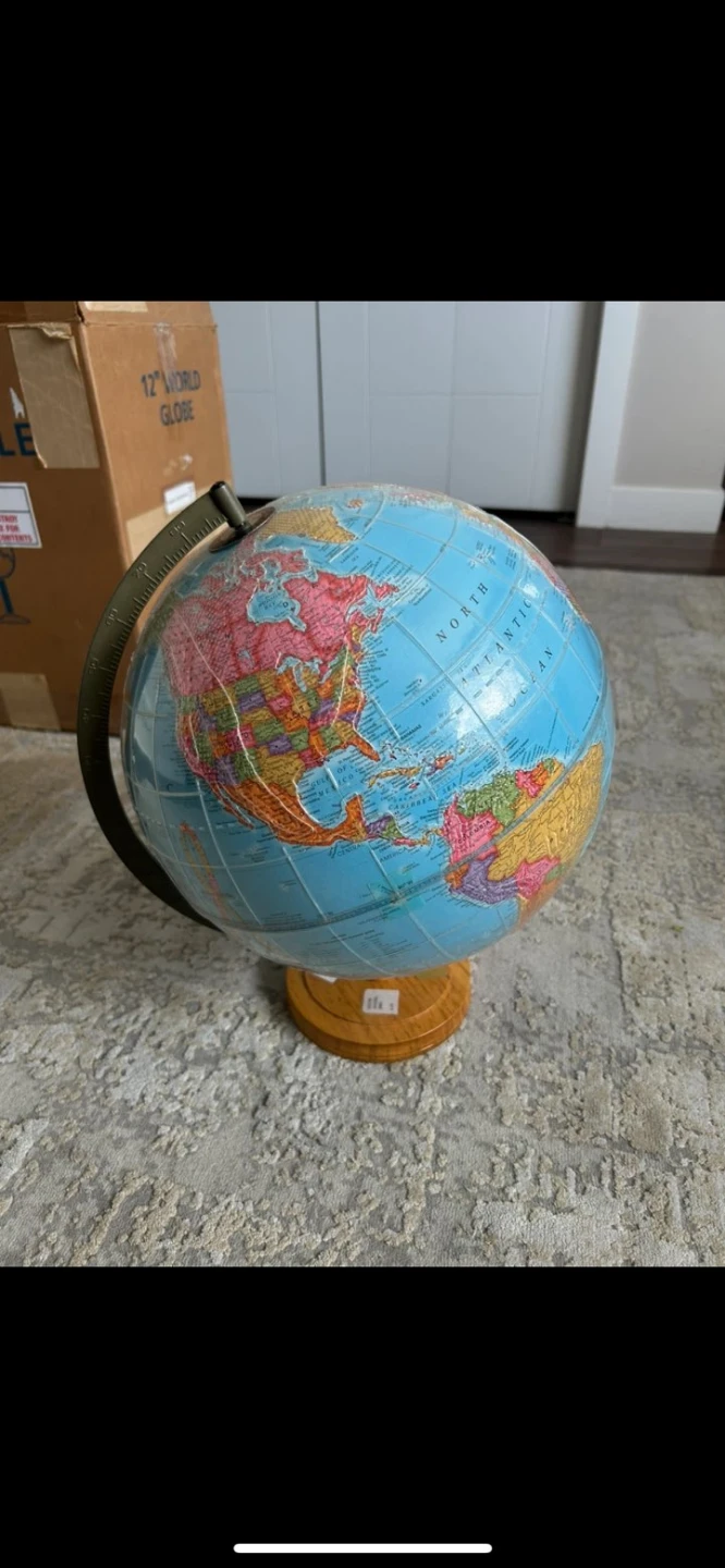 12" World Globe
