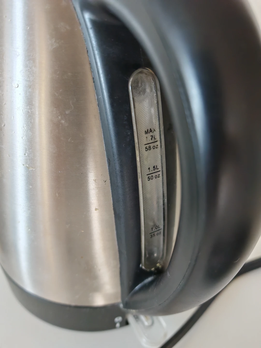 Black & Decker Stainless Steel Electric Kettle 1.7L - photo 4