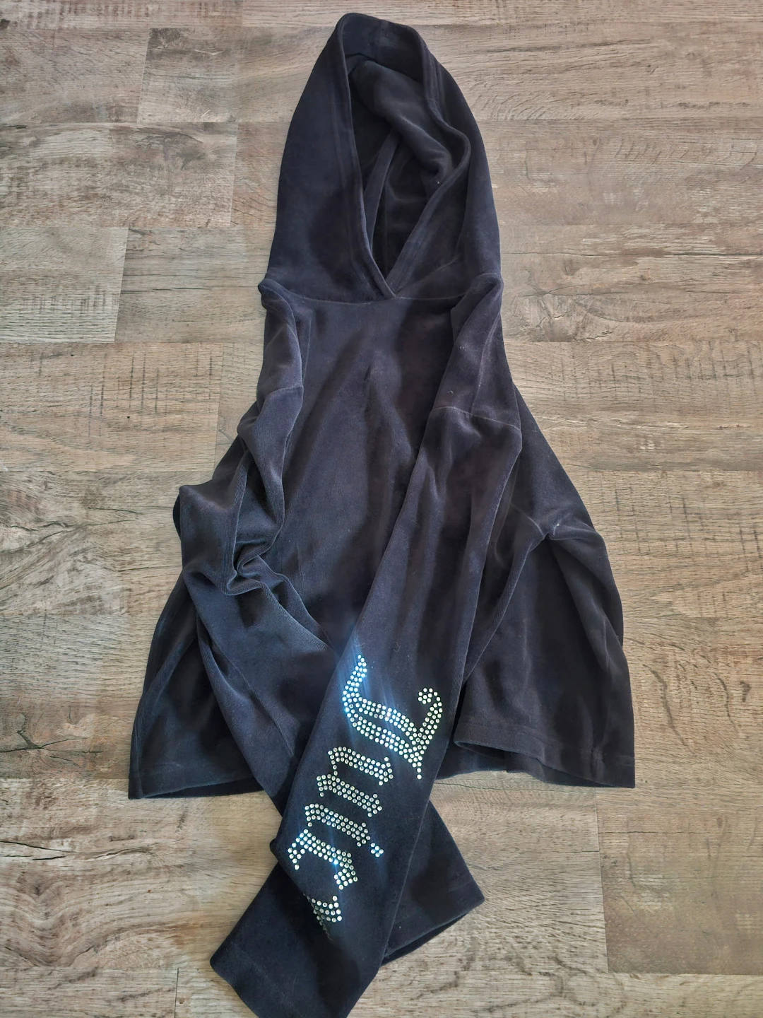 Juicy Couture Velour Hoodie - photo 2