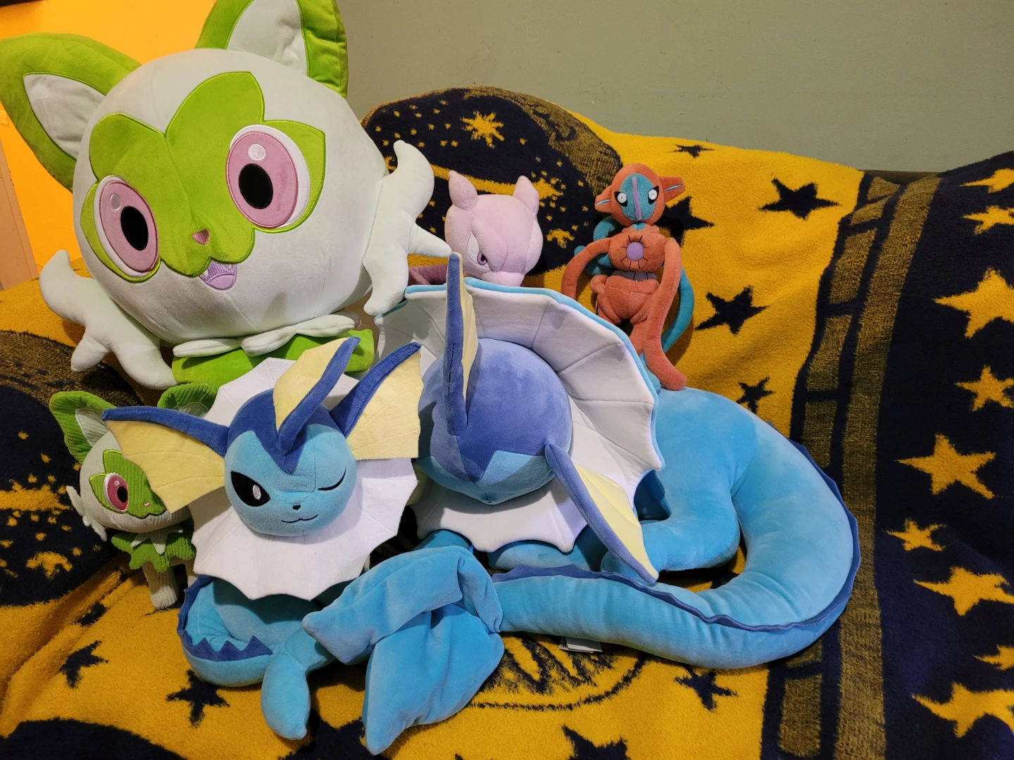 Mint condition  Pokémon Plush Lot
