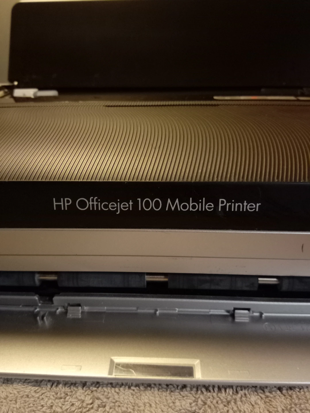 HP Officejet 100 Mobile Printer