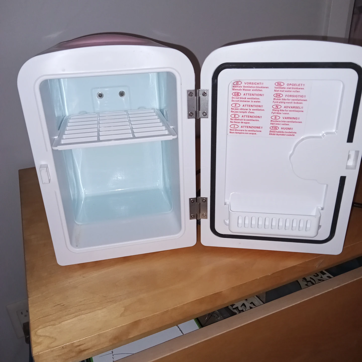 Chefman Pink minifridge - photo 2