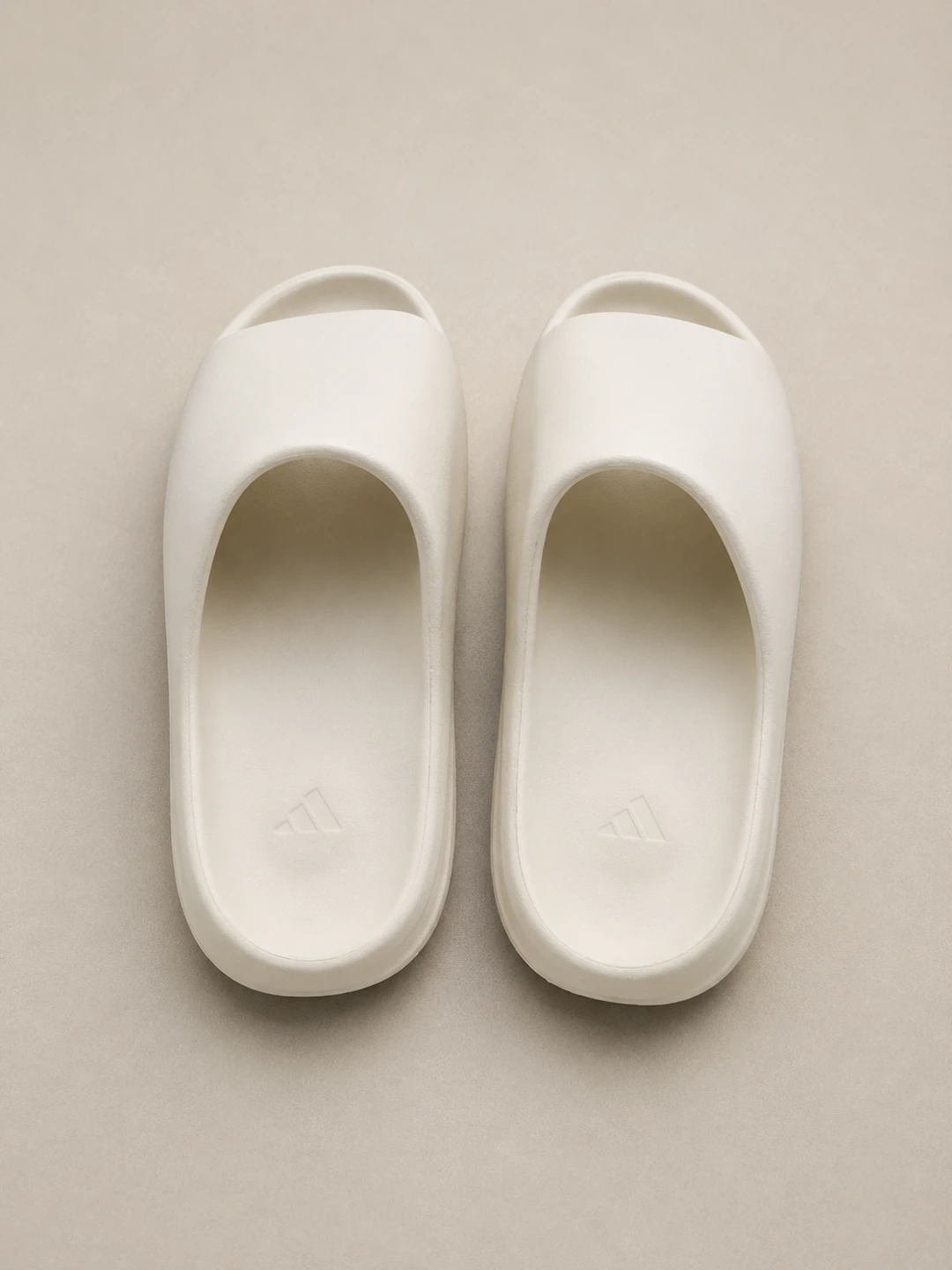 Adidas Adilette Comfort Slides