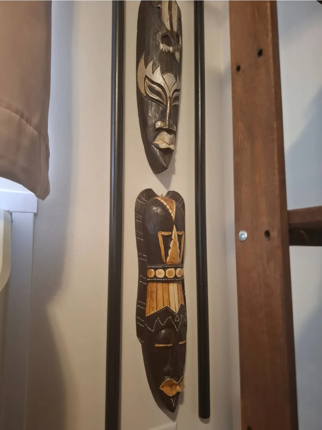Decorative Tribal Masks and Spears Wall Display - photo 3