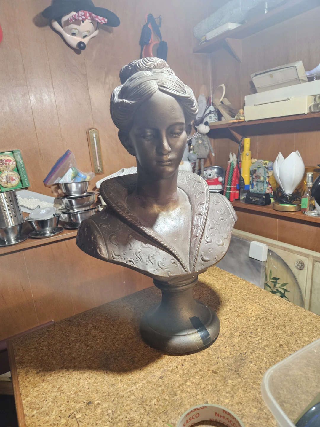 Decorative Bust of Woman - photo 2