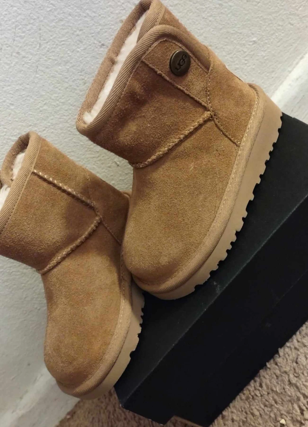 UGG Kids' Boots size 6c - photo 3