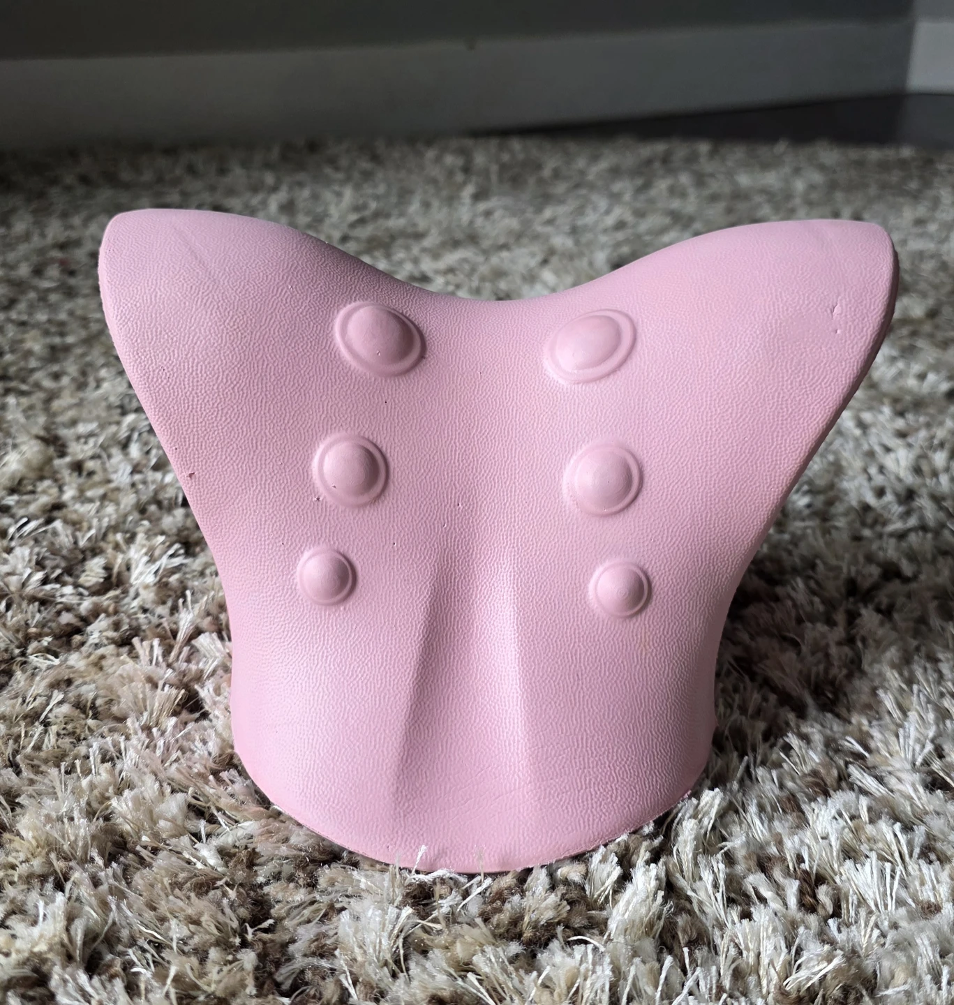 Pink Neck Stretcher Pillow - photo 4