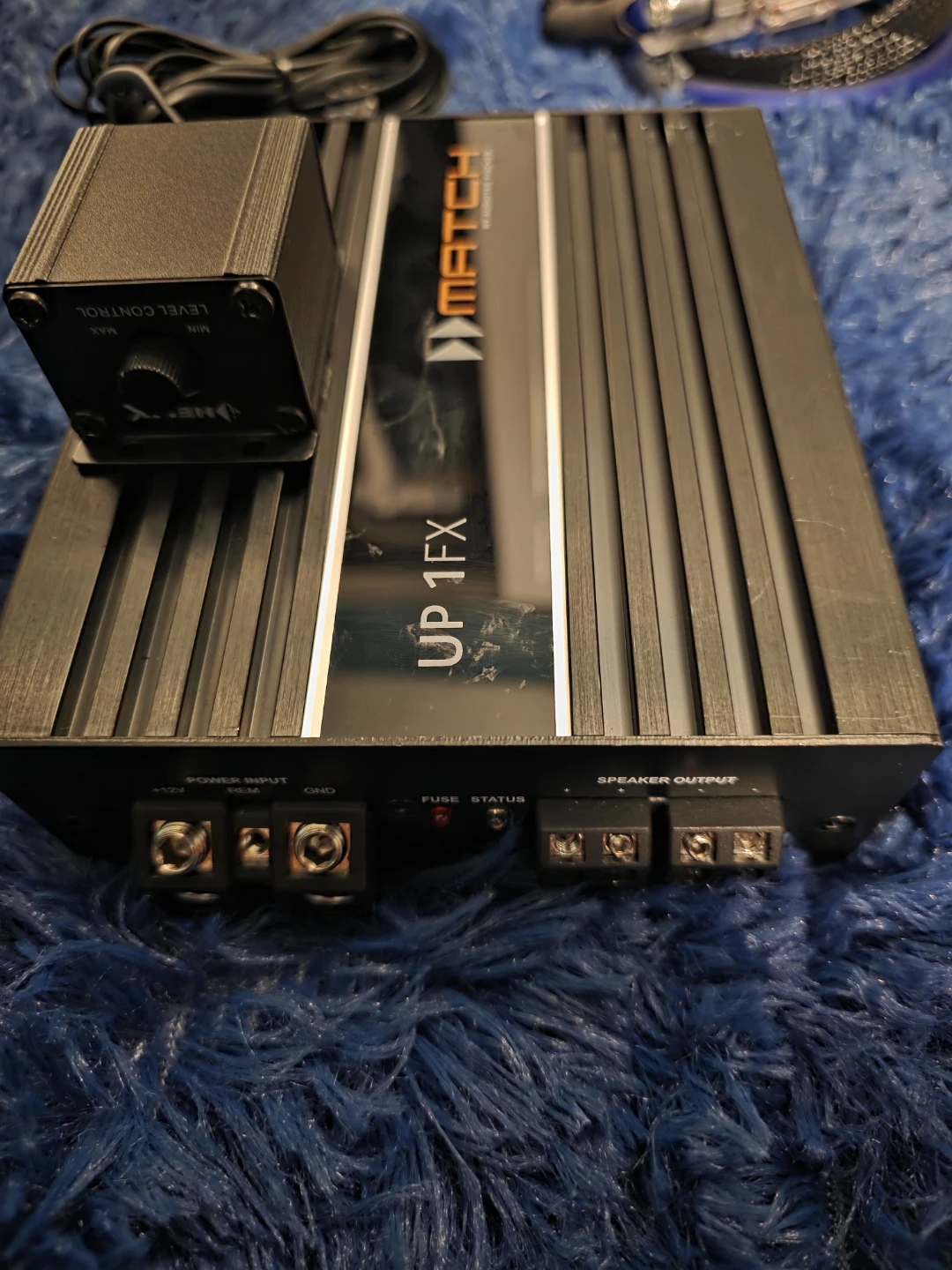 MATCH UP 1FX Amplifier with Helix Subwoofer Enclosure - photo 4