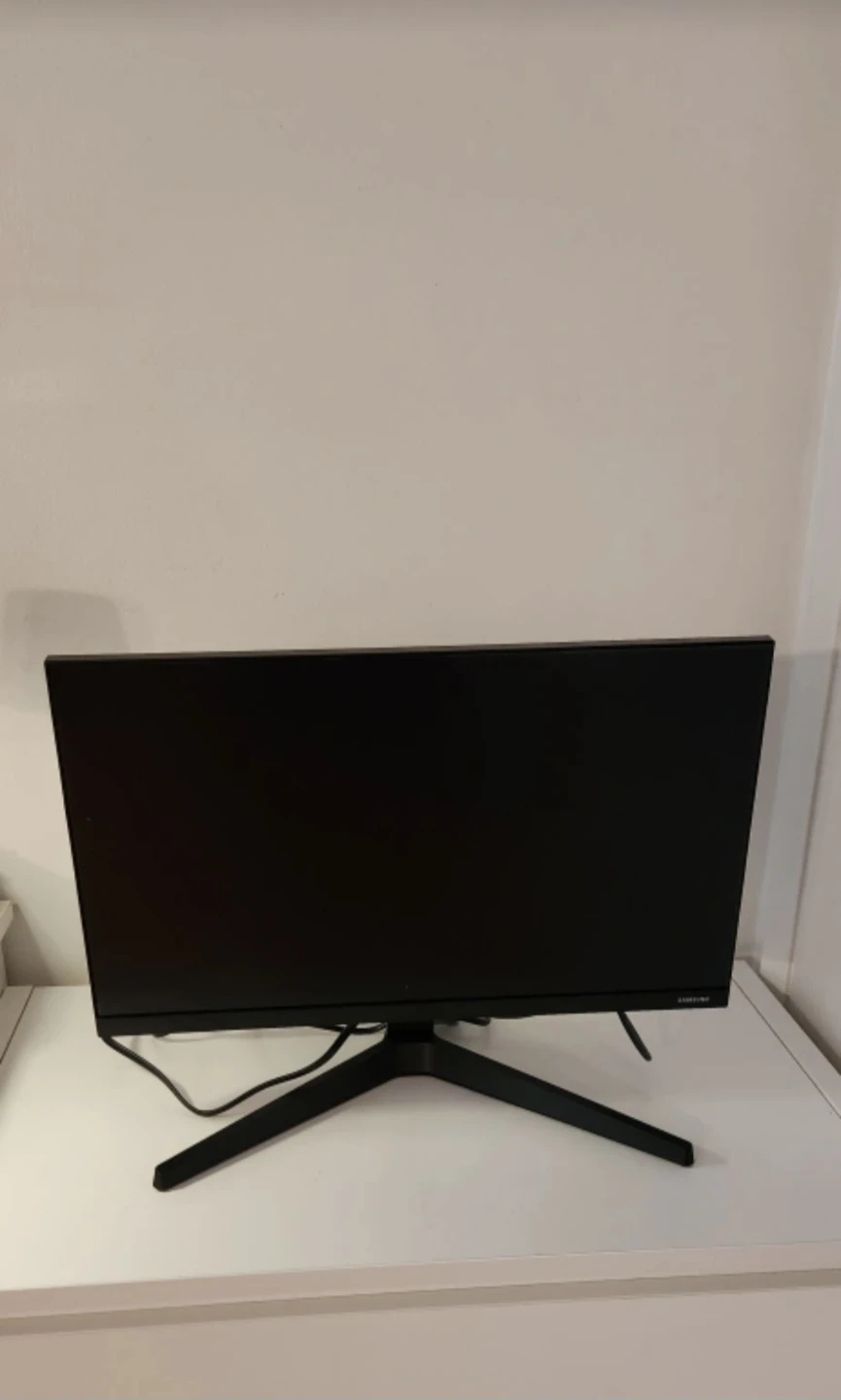 Samsung 24" T350 Series IPS FHD monitor and Webcam - photo 2