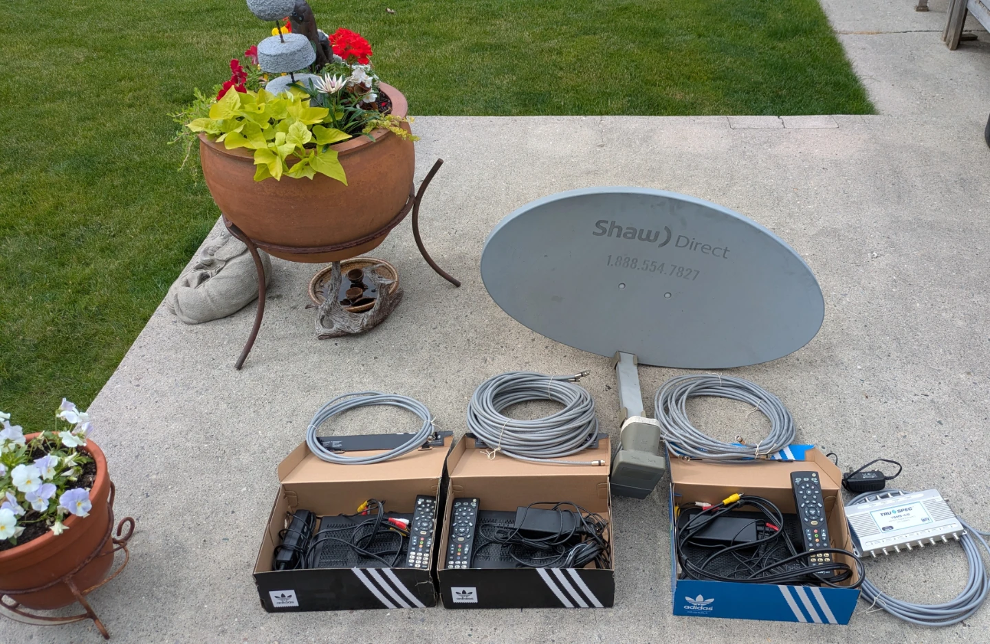 SHAW DIRECT SATELLITE SYSTEM (for 3 TV's)