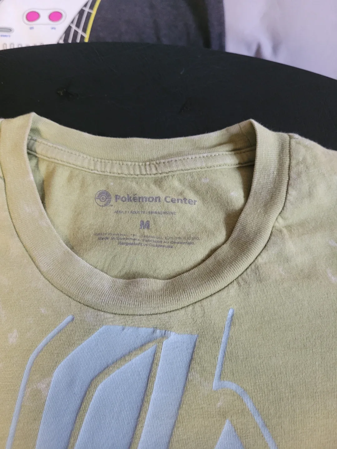 Pokemon Center Glaceon & Leafeon T-Shirt - photo 3