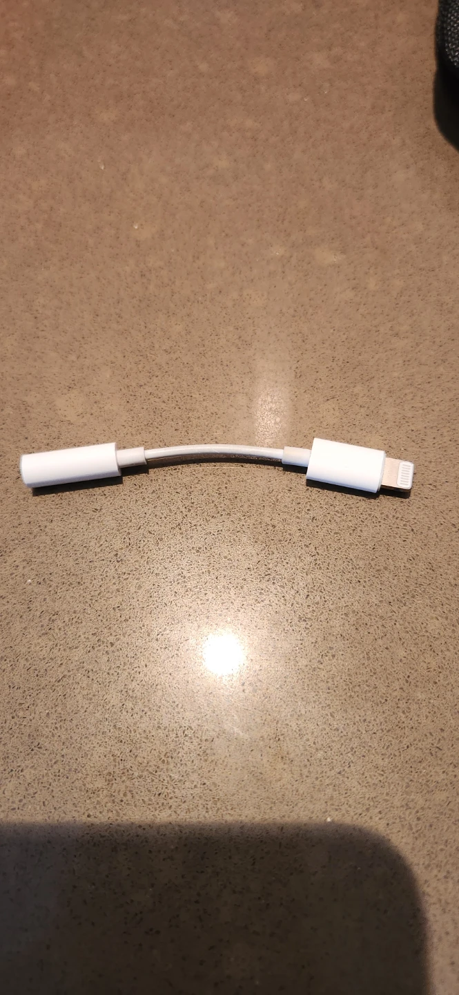 Apple Lightning to 3.5mm Headphone Jack Adapter