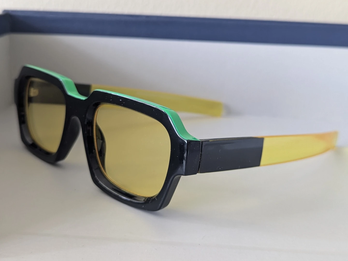 Sunglasses - photo 2
