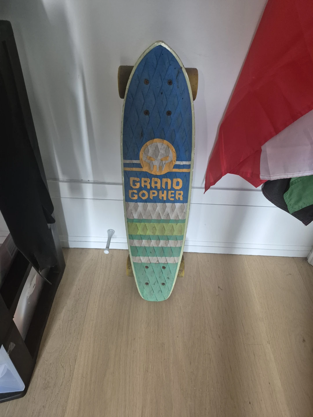 Grand Gopher Skateboard