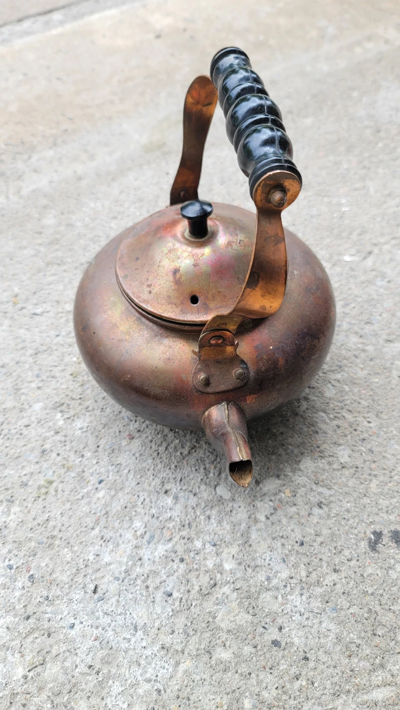Vintage Copper Kettle with Black Handle - photo 3