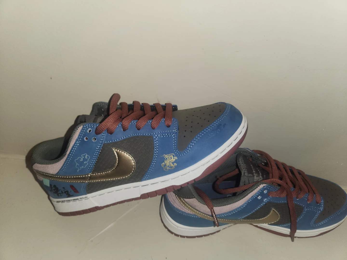 Nike Dunk Low "Year of the Dragon" - photo 2