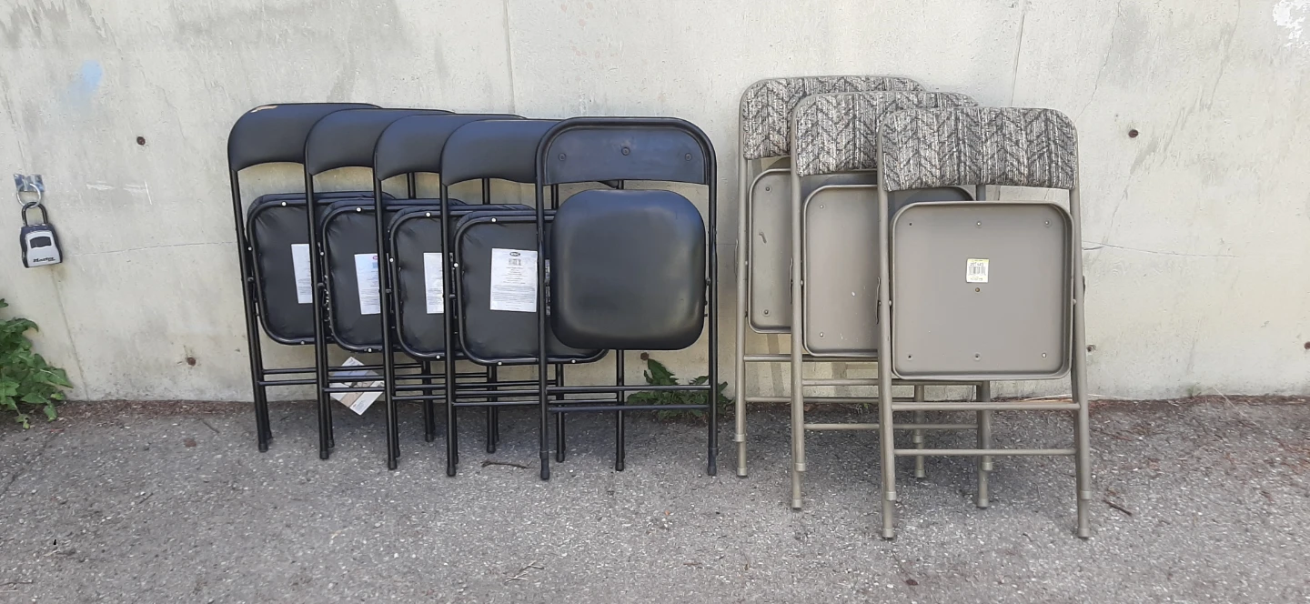 Assorted Folding Chairs - photo 2