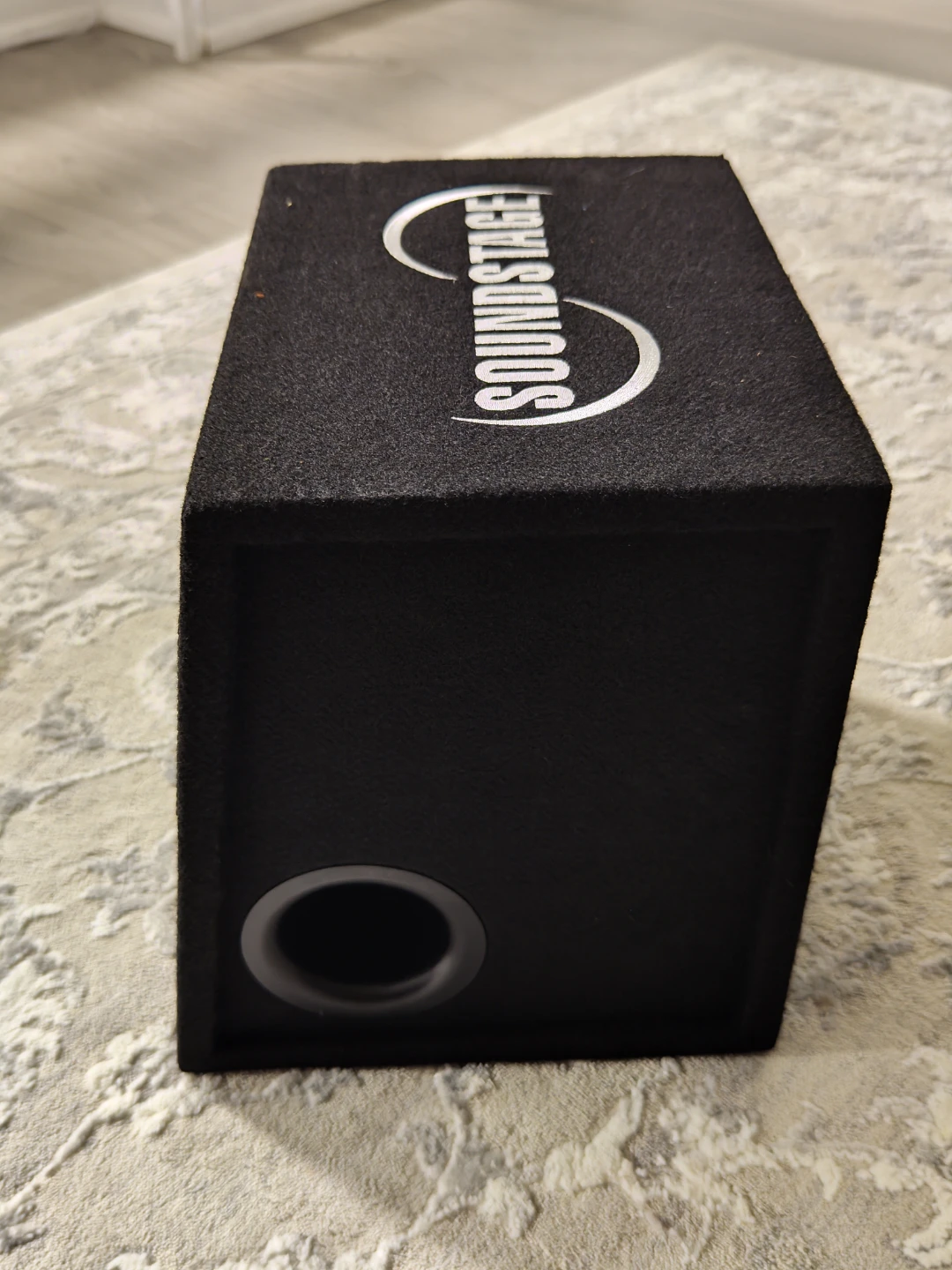 Soundstage Single 10" Amplified Subwoofer - photo 2