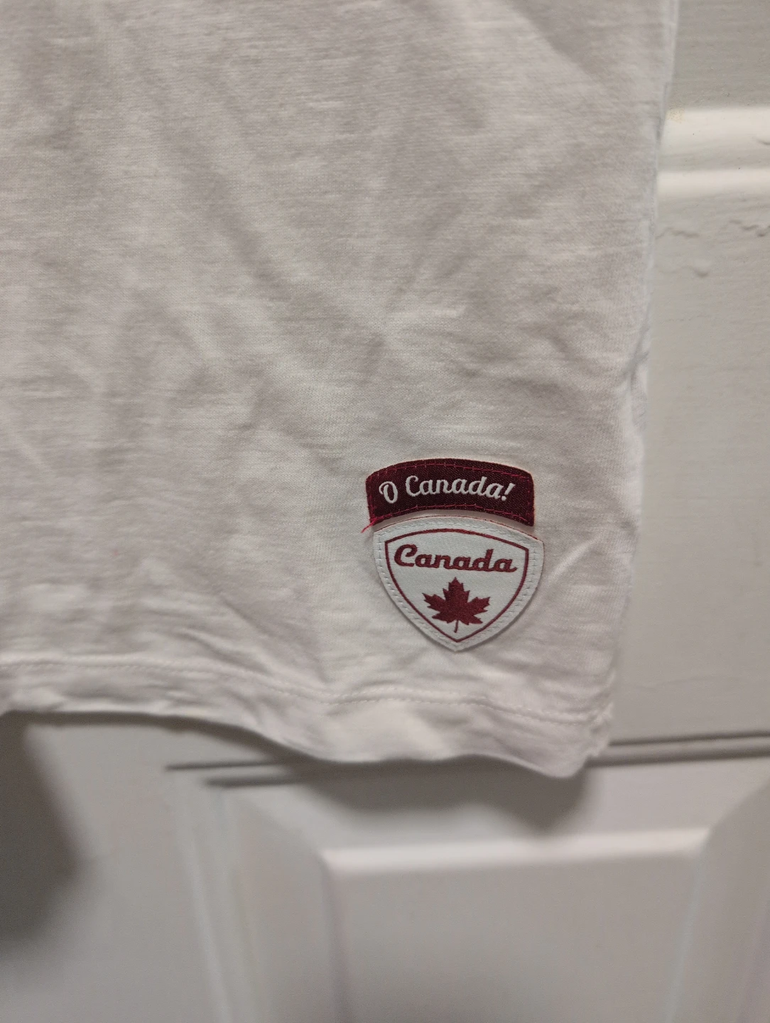 Canadiana Canada Maple Leaf T-Shirt Size L - photo 3