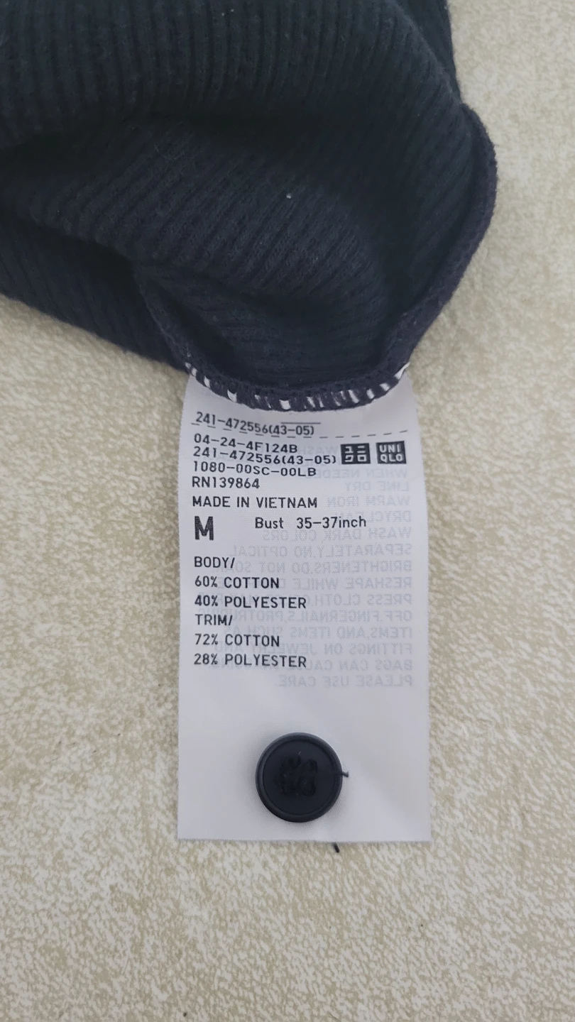 2 Uniqlo Henley T-Shirts - Grey & Black - photo 4
