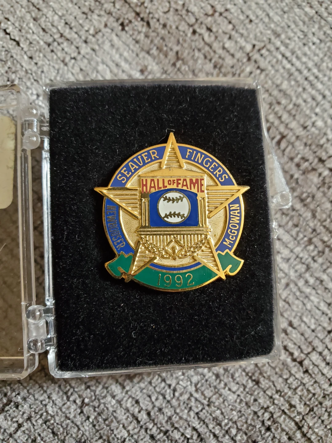 Hall of Fame Baseball Press Pin ⚽