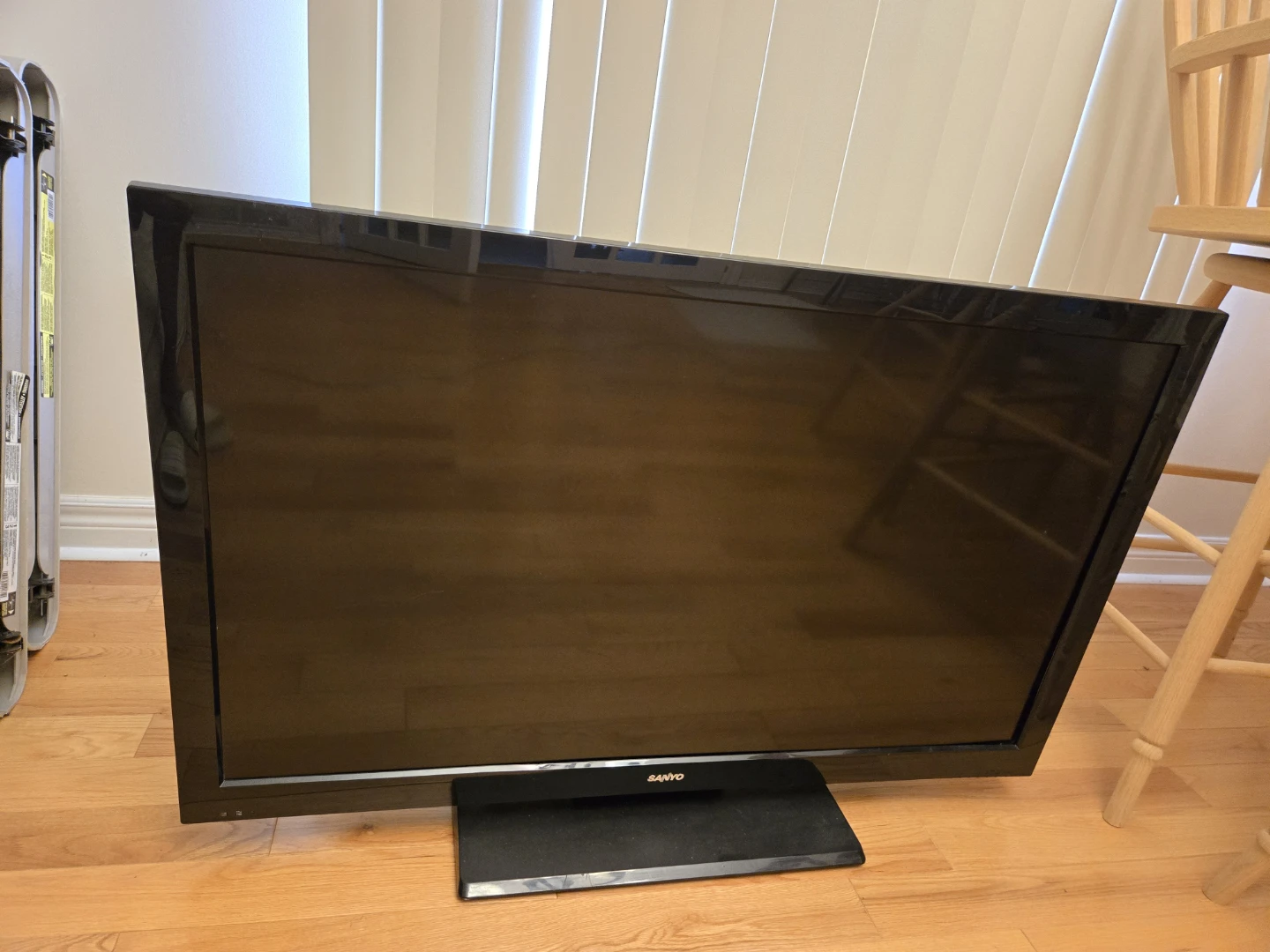 Sanyo DP42841 42" Flat Screen TV
