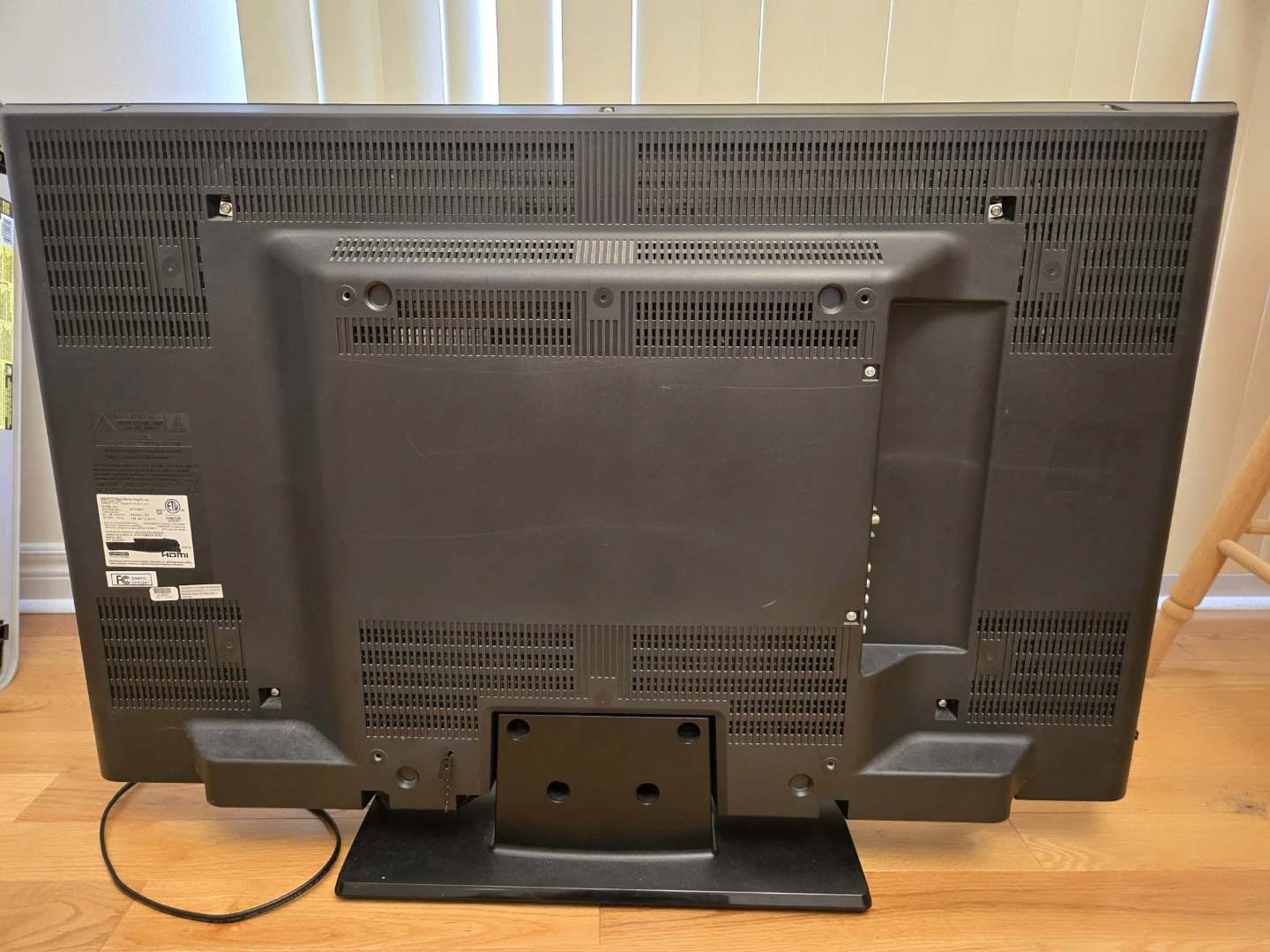 Sanyo DP42841 42" Flat Screen TV - photo 3