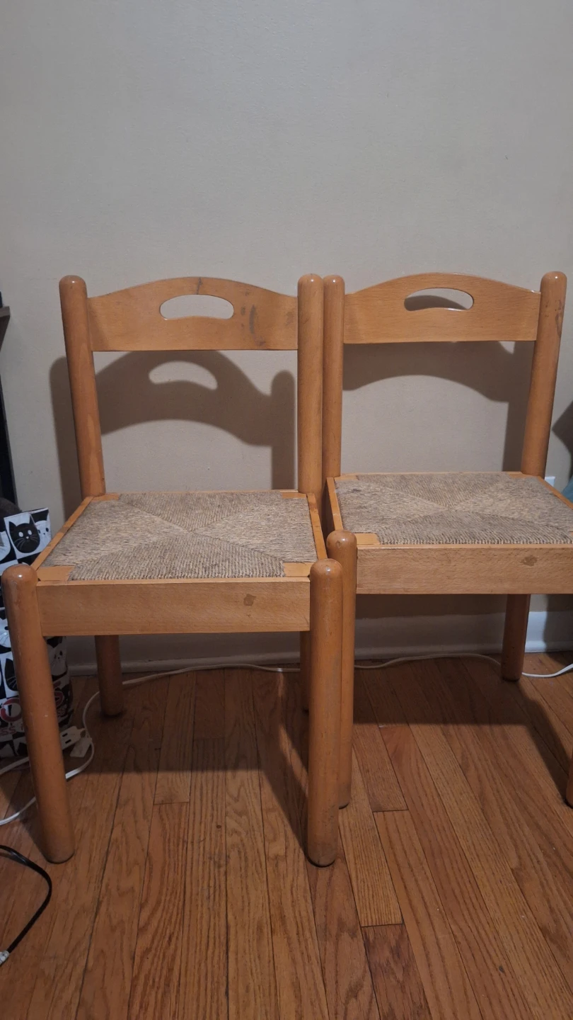 Set of 2 Wooden Chairs with Woven Seats