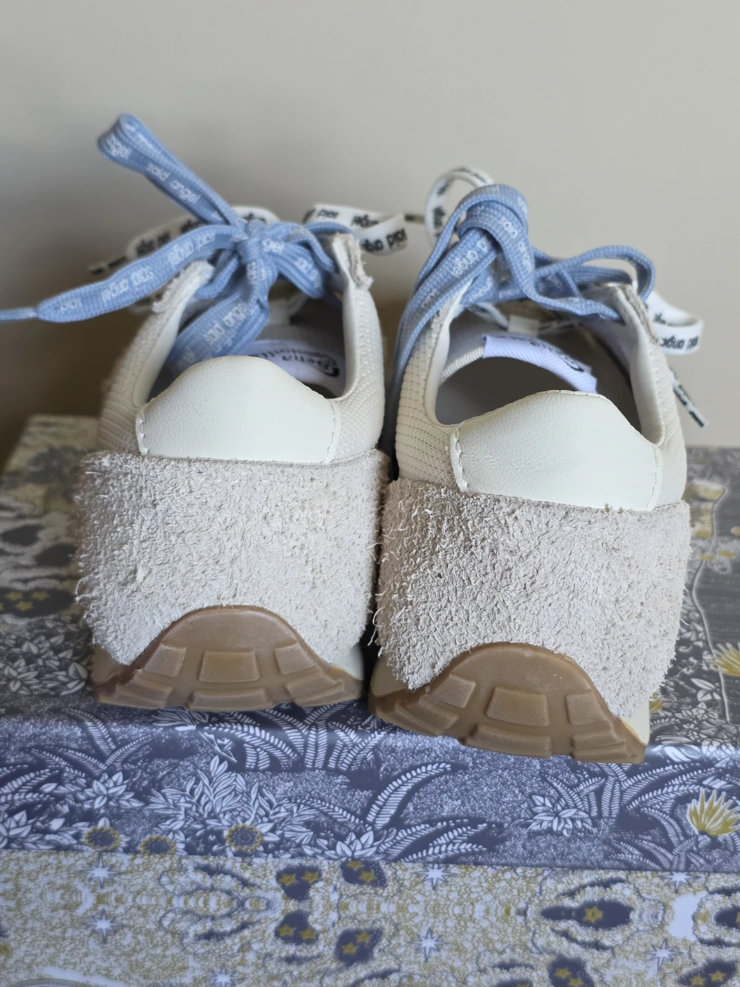 Sneakers - photo 2