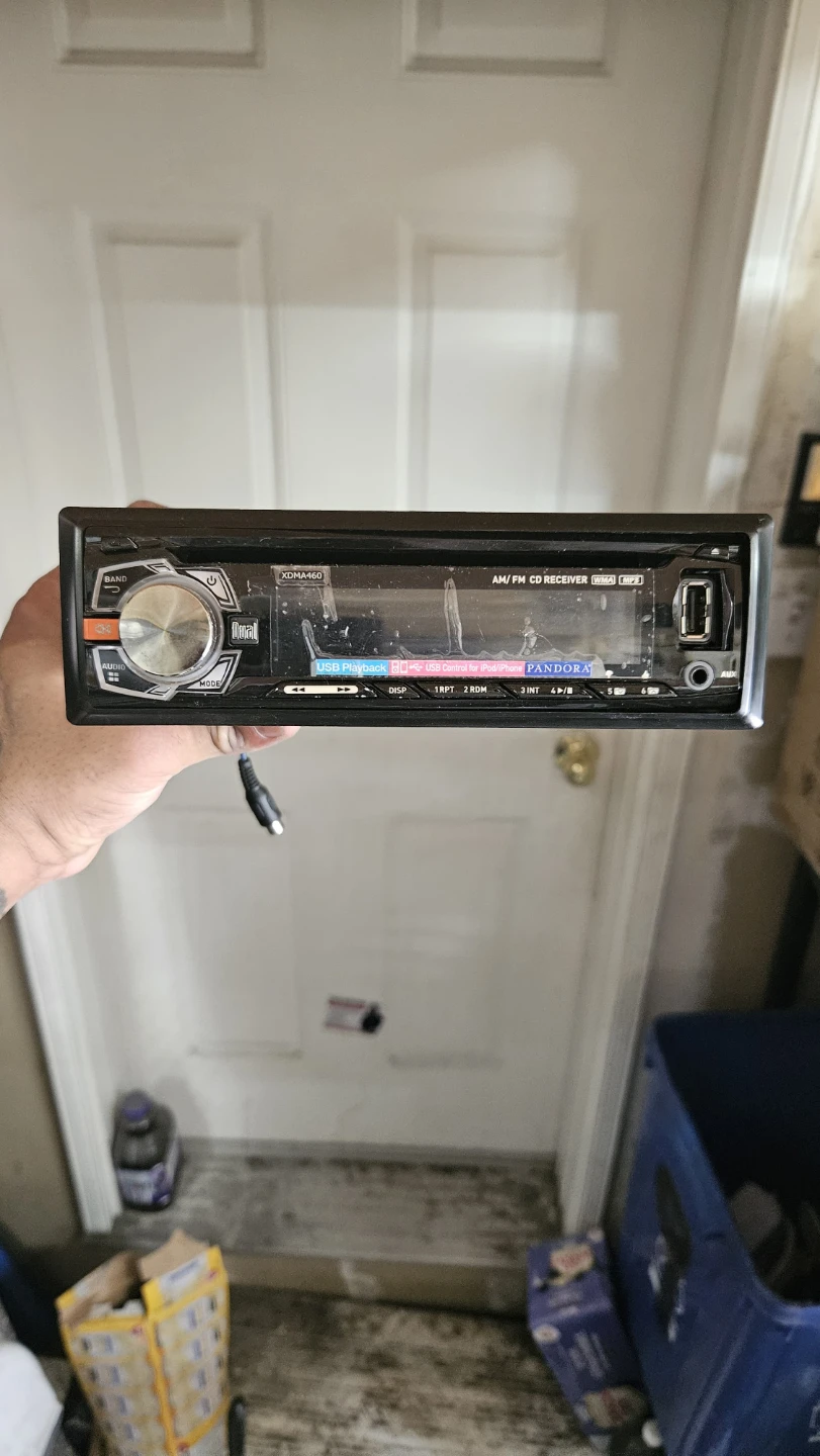 DUAL XDMA460 AM/FM CD Receiver