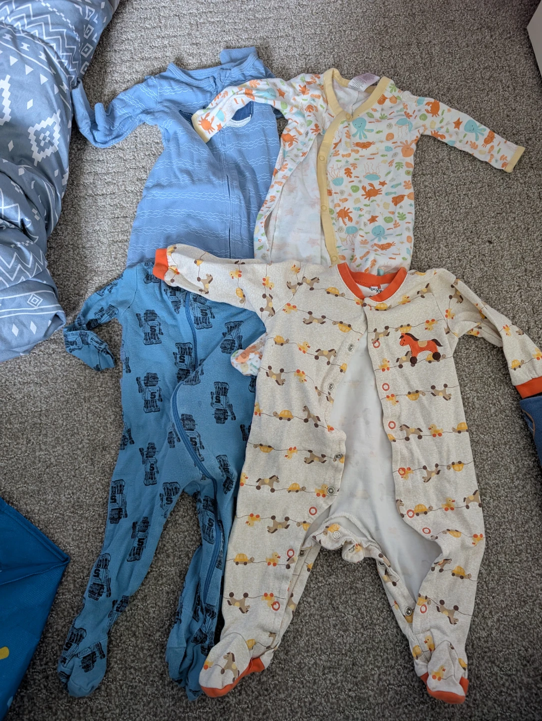 18 pieces of Baby Sleepers and more (9 months) - photo 2