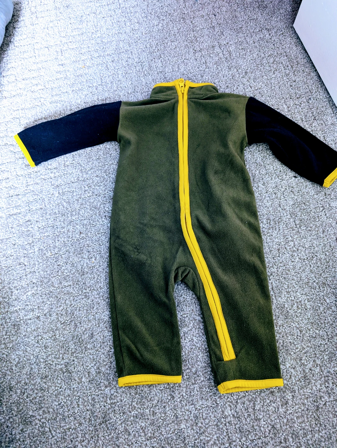 18 pieces of Baby Sleepers and more (9 months) - photo 4