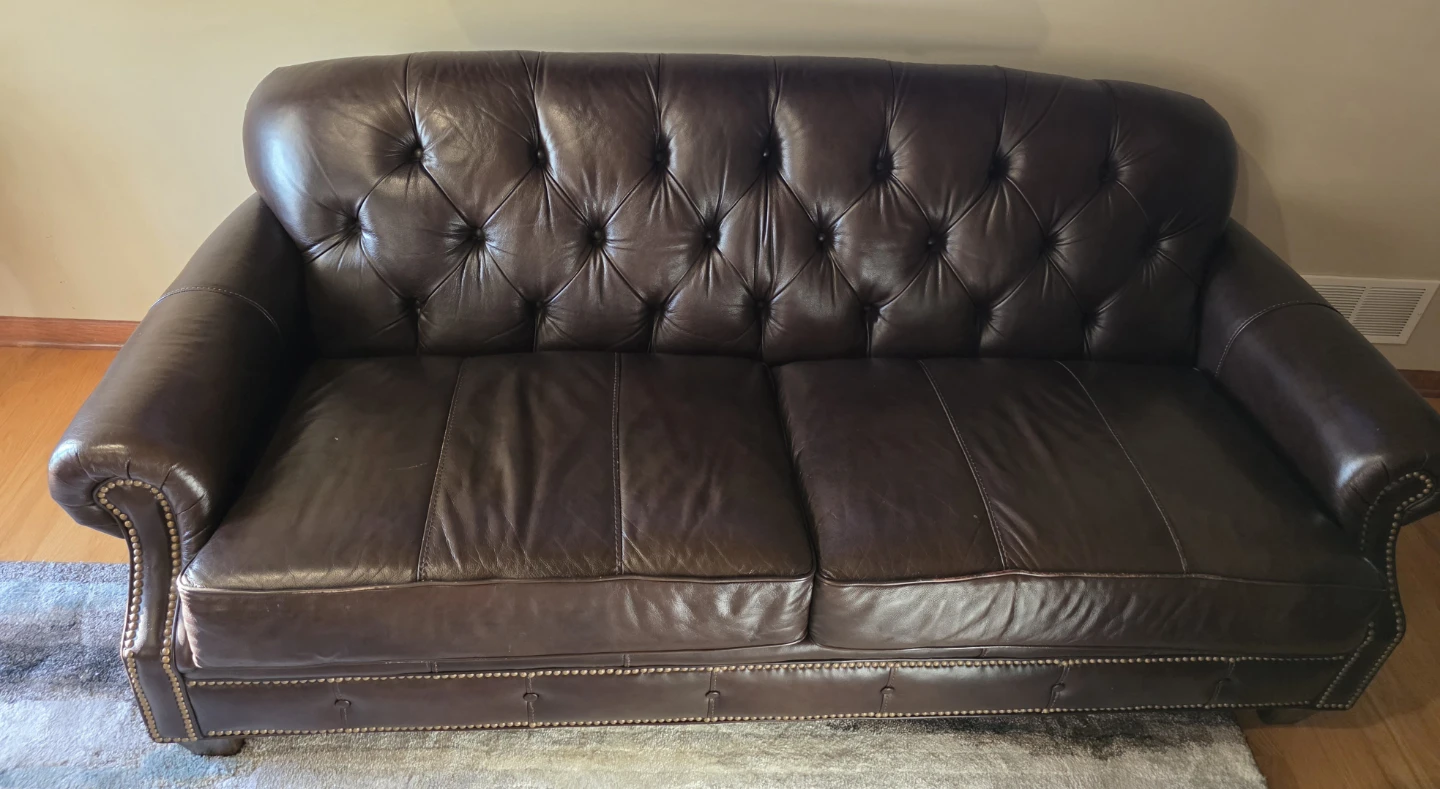 Top grain leather couch - photo 2
