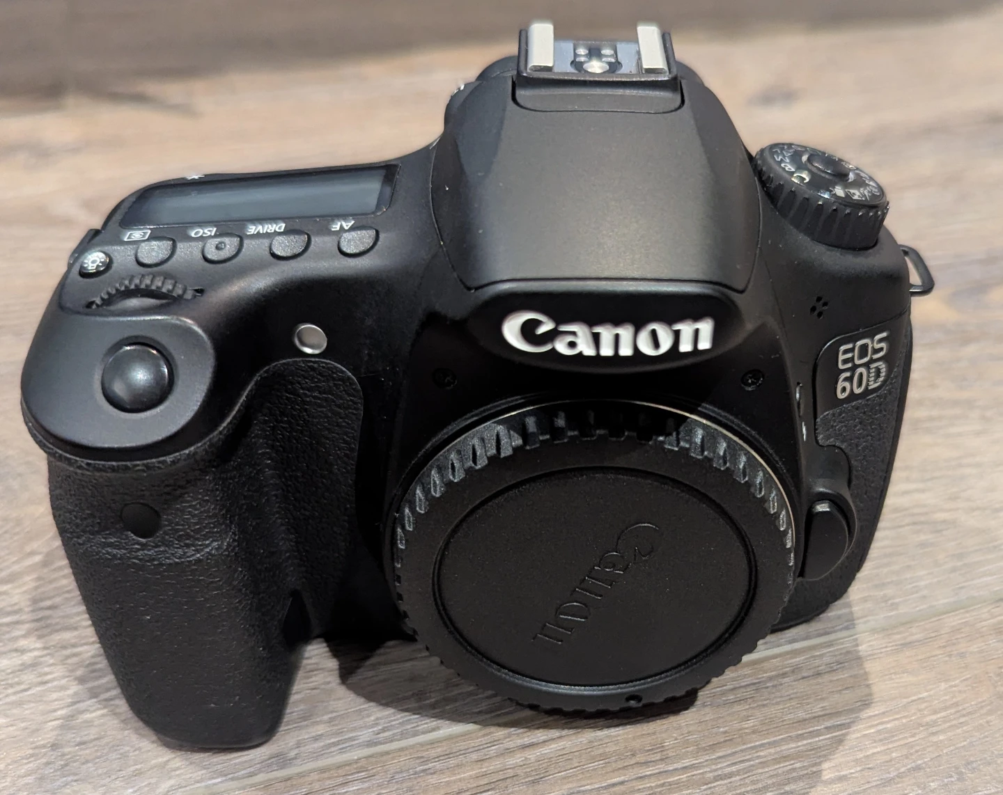 Canon EOS 60D DSLR Camera with 18-135mm Lens - photo 2