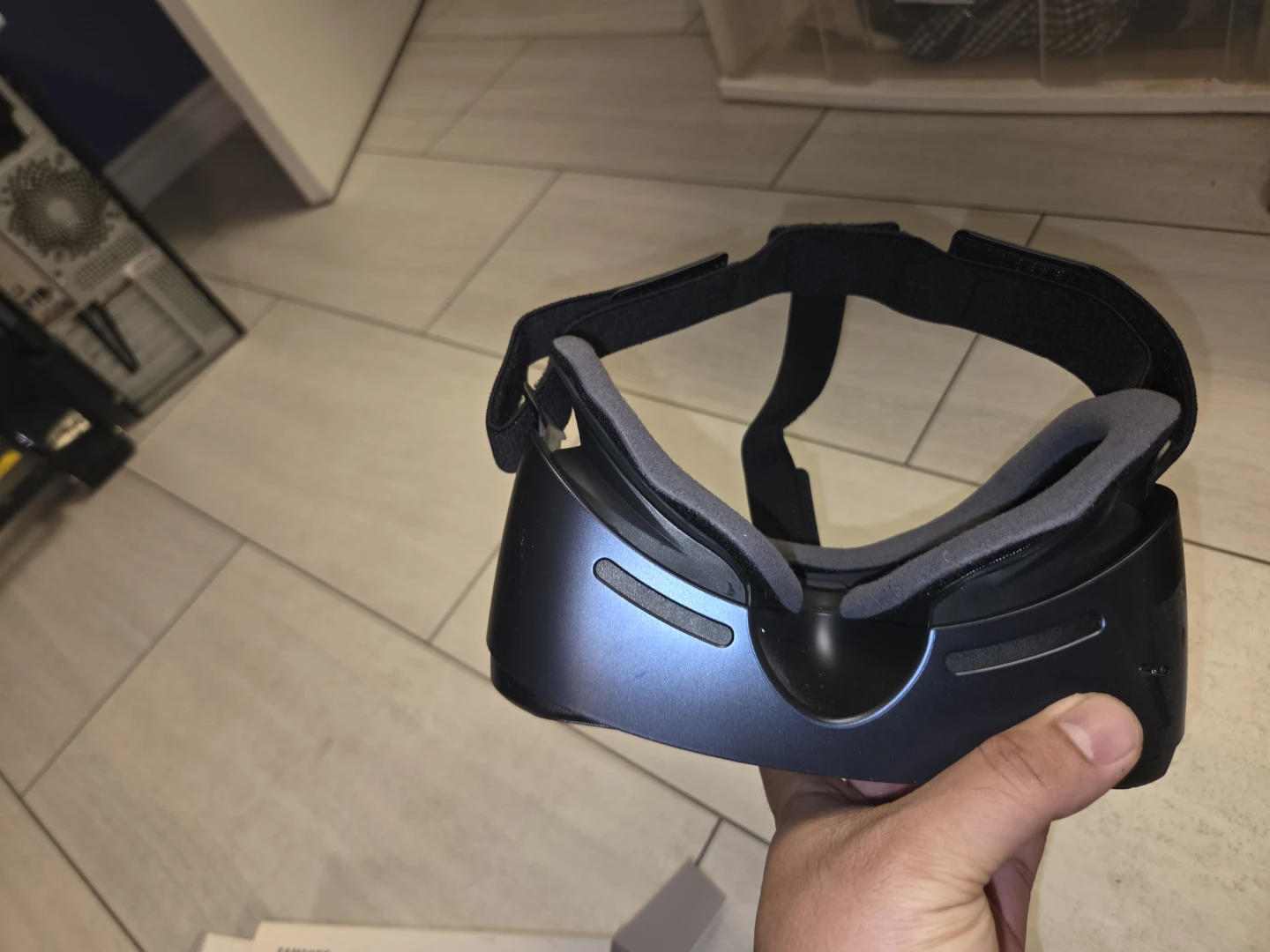Samsung Gear VR Virtual Reality Headset - photo 3