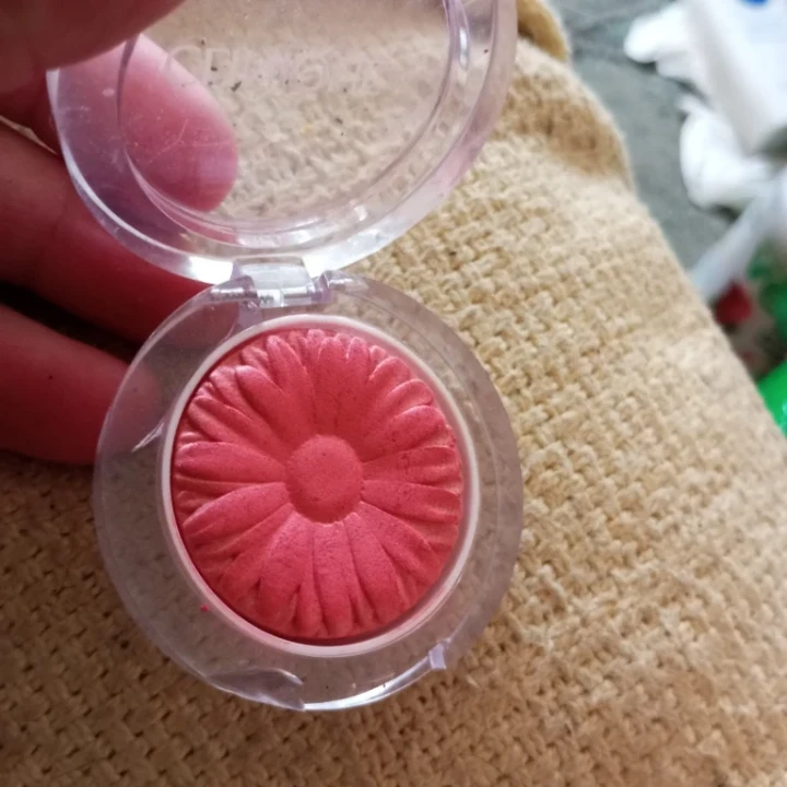 Clinique Cheek Pop Pearl Blush Lumière 05 Ruby Pop - photo 2