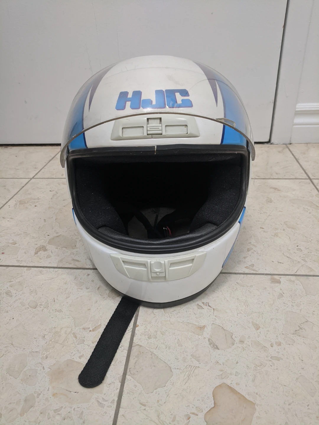 HJC Motorcycle Helmet - photo 4