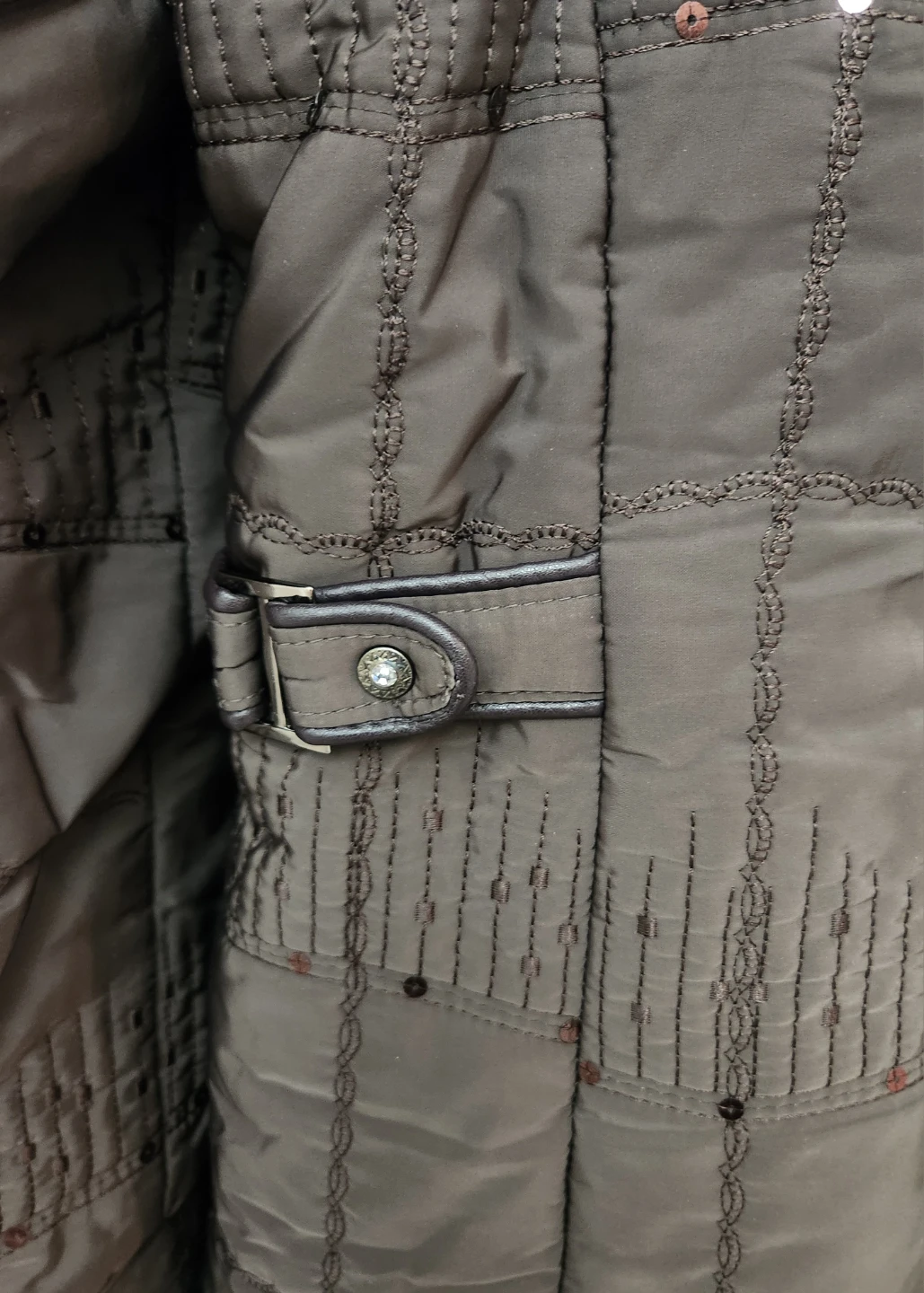 ⚽️ Brown Quilted Coat with Sequin Detail - photo 3