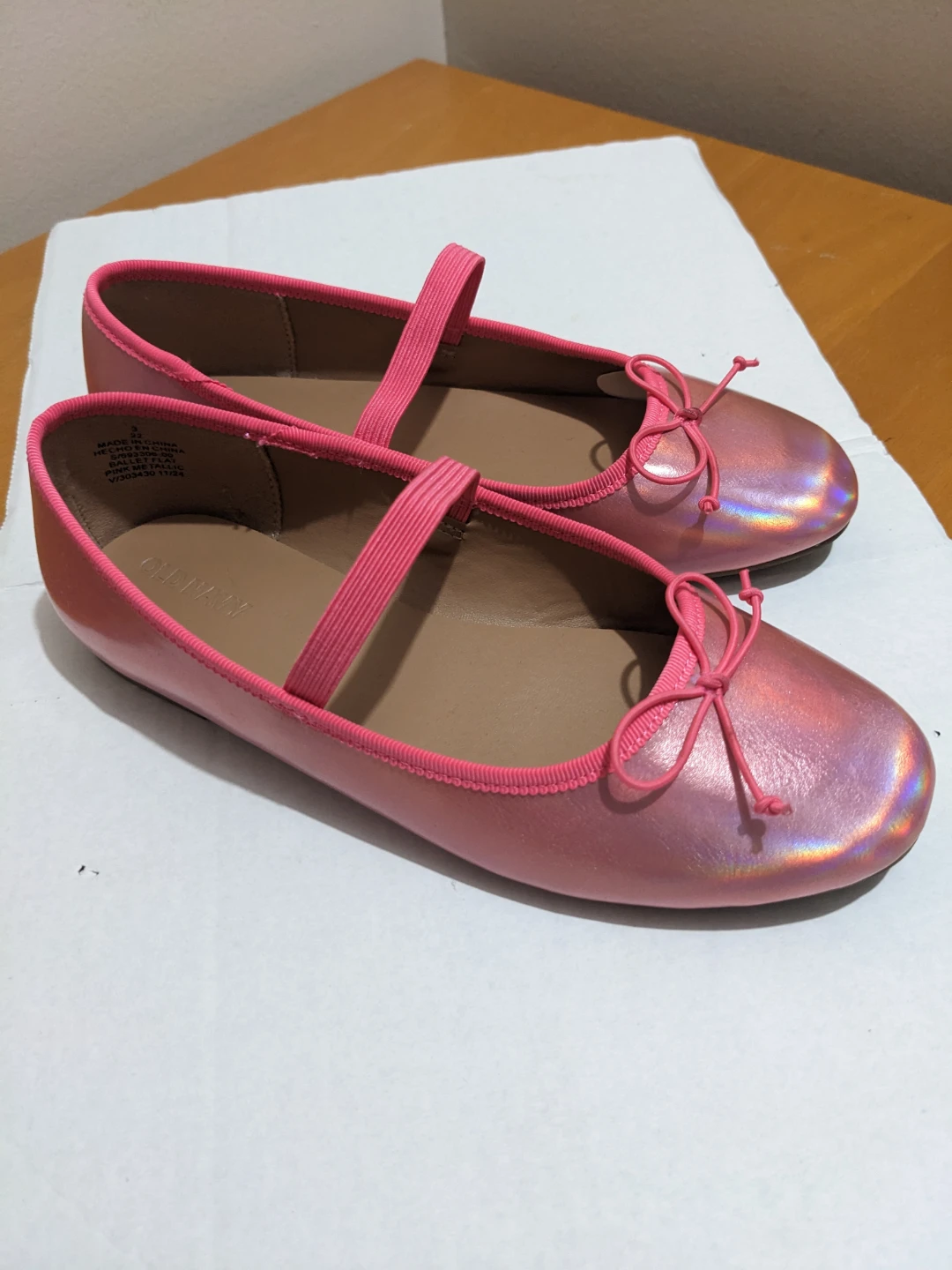 Old Navy Pink Metallic Ballet Flats Girls Size 3 - photo 3