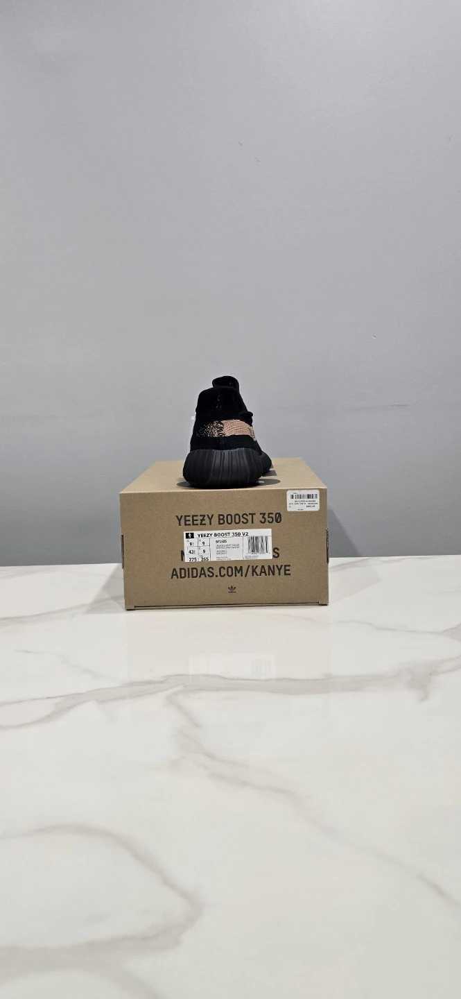 Adidas Yeezy 350 Core Black Copper size 9.5 - photo 2