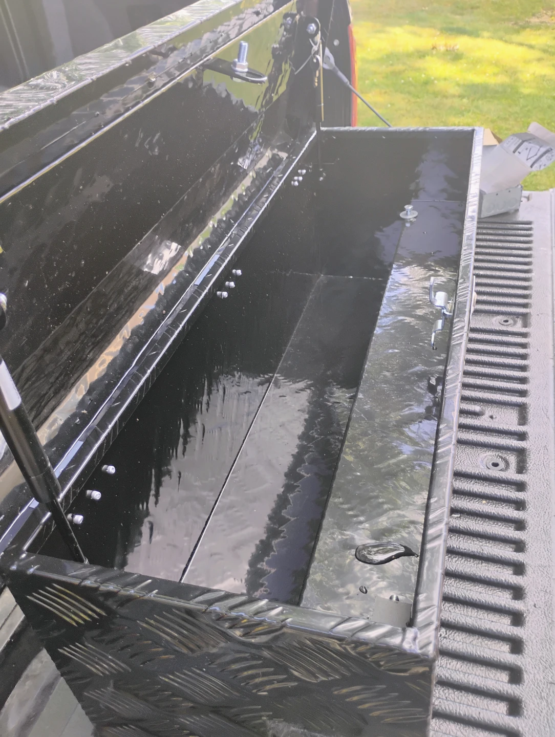 2 Black Diamond Plate Truck Tool Box
