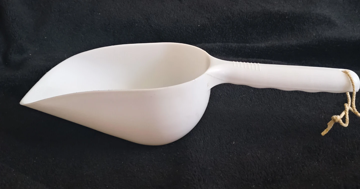 White Plastic Scoop with Hanging Cord