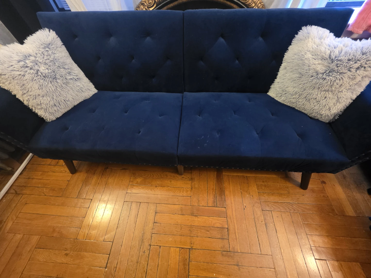 Velvet Tufted Futon Sofa - Navy Blue ⚽