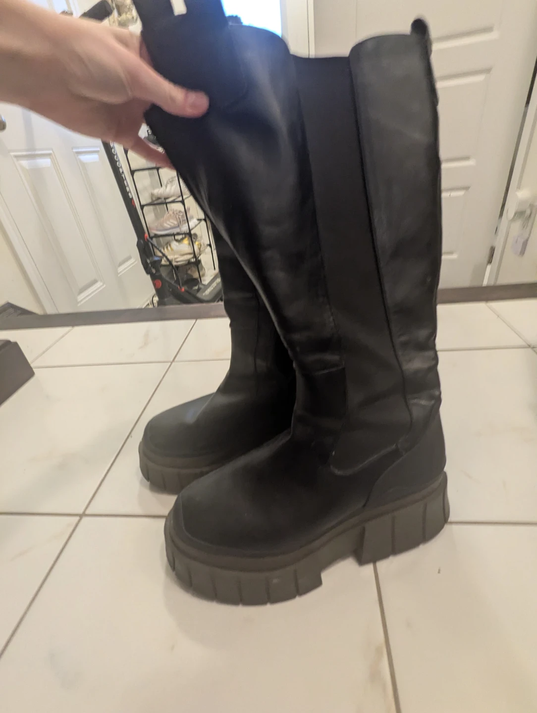 CUTE PLATFORM BOOTS! | size 8.5
