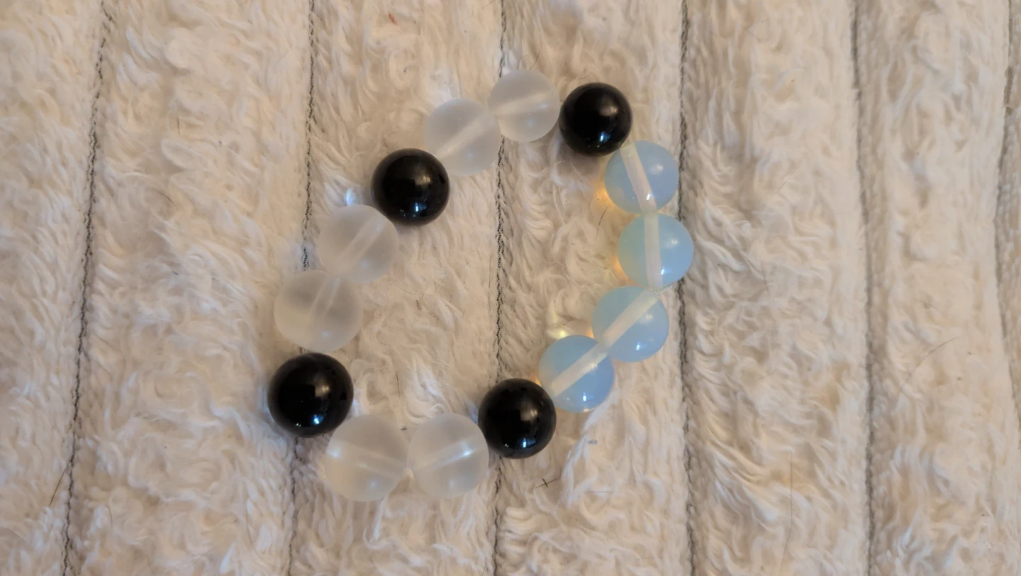 Beaded Bracelet - Black and Opalite - photo 2