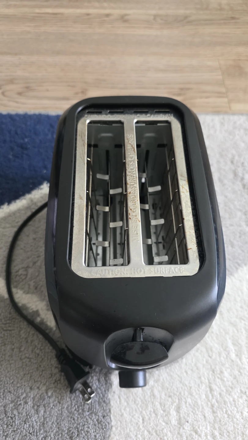 Black 2-Slice Toaster - photo 2