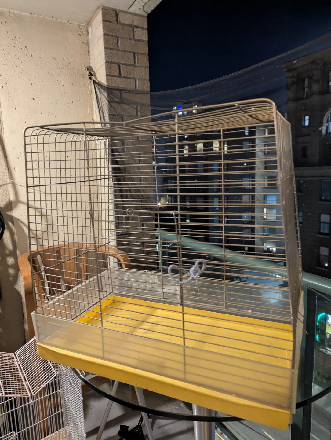Bird cage