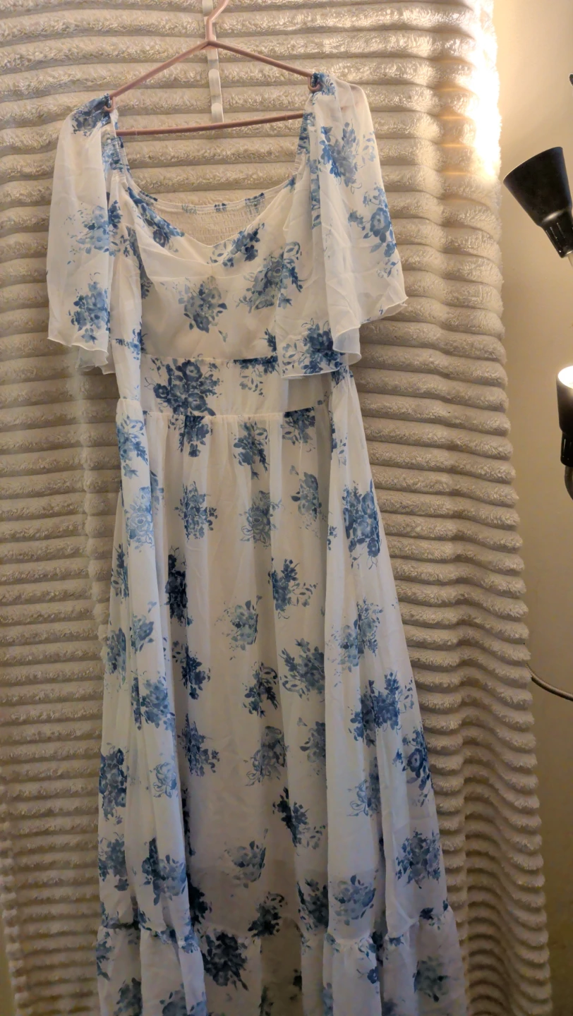 White floral maxi dress